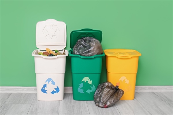 How Can Residents Prepare Their Trash and Recycling Correctly?